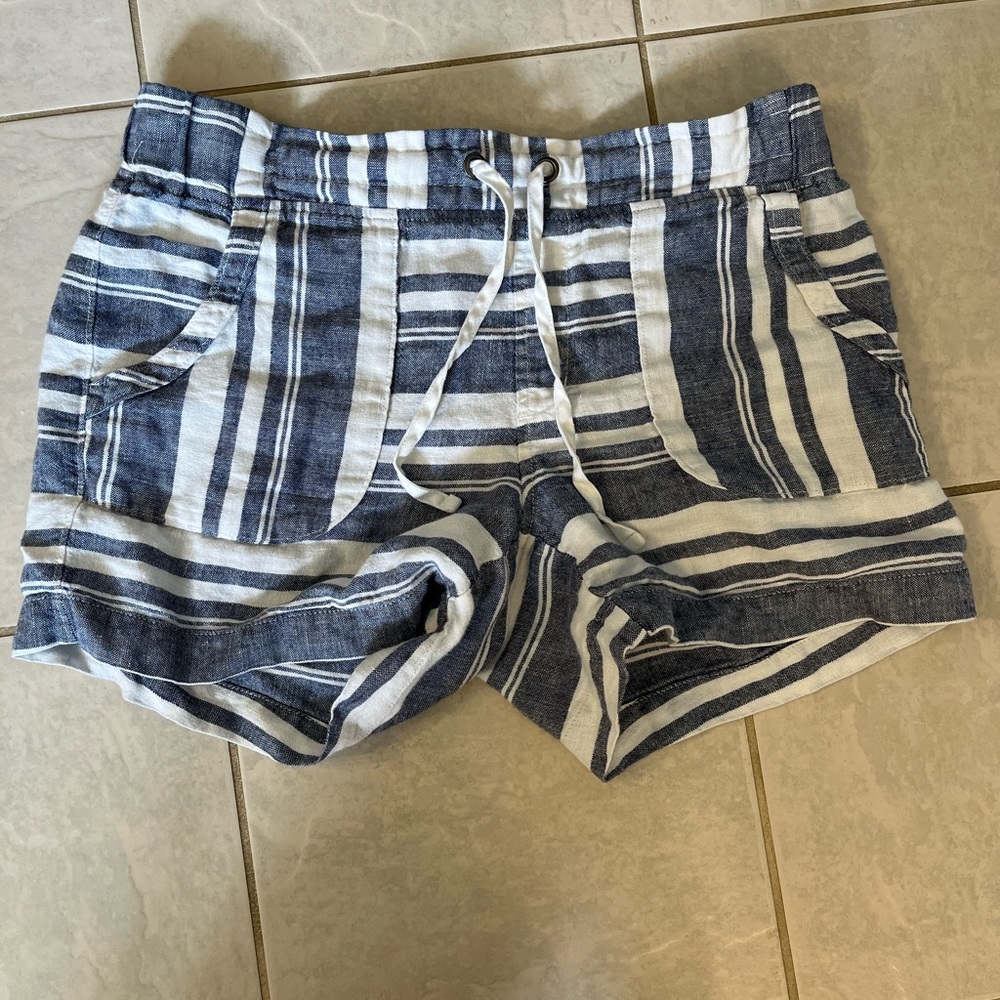 Athleta blue and white shorts. Size 10.